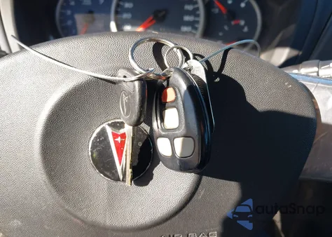 2008 Pontiac Grand Prix from USA, damaged, VIN 2G2WP552X81159920